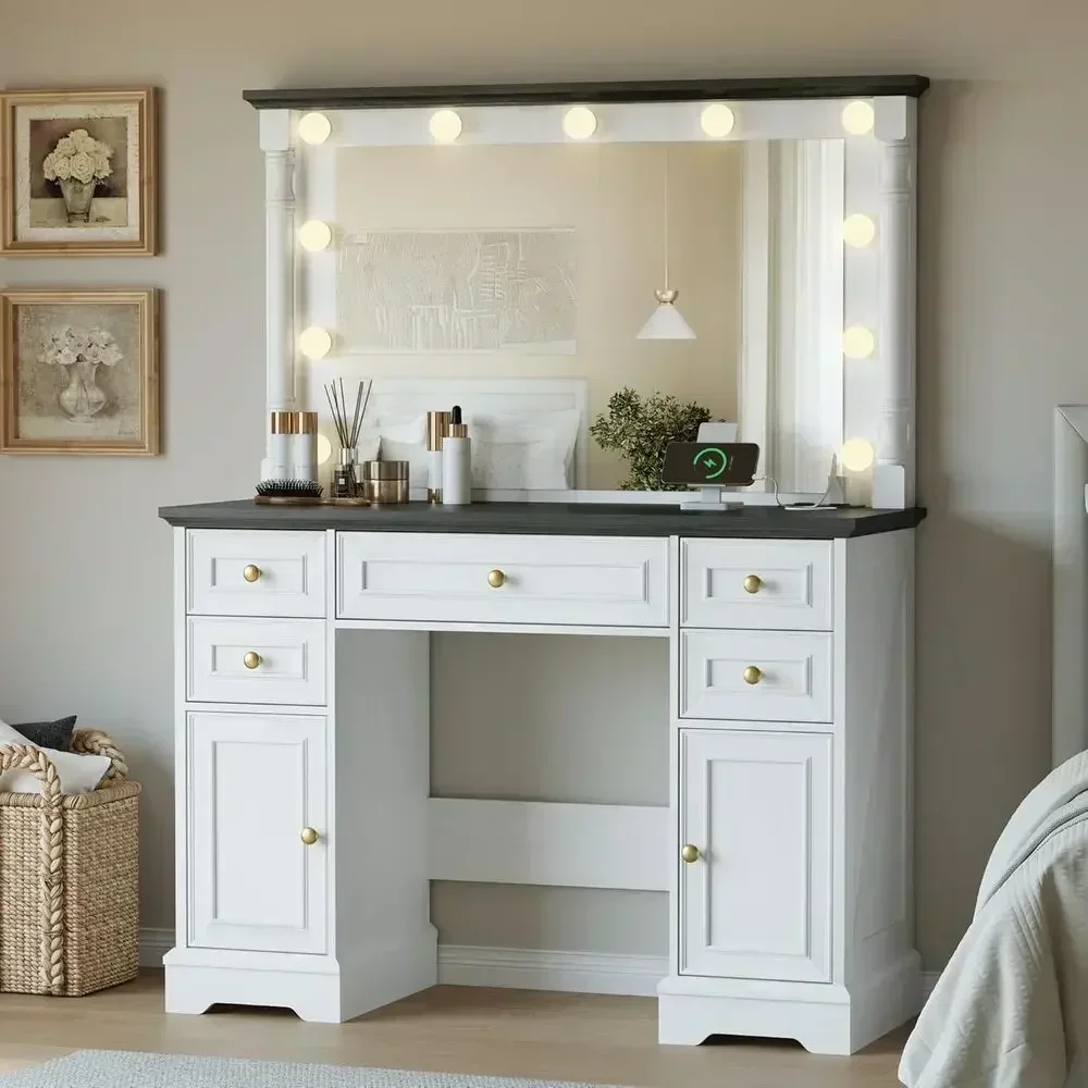 Dressing Table Vanity With Lighted Mirror - 38 Large Mirror LED Makeup Vanity